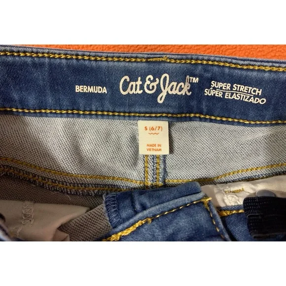 Cat & Jack Girls Jean Shorts - Picture 4 of 5